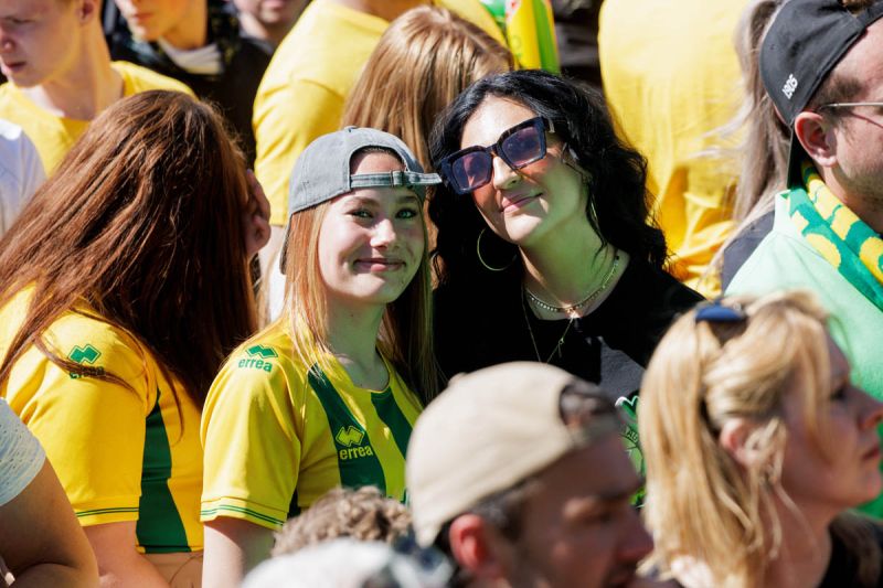 images/gallery/huldiging-ado-den-haag