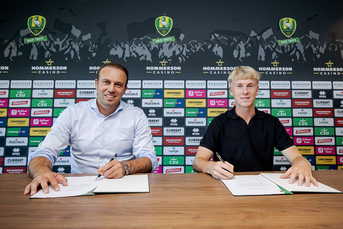 Presentatie *Juho Kilo* of ADO Den Haag