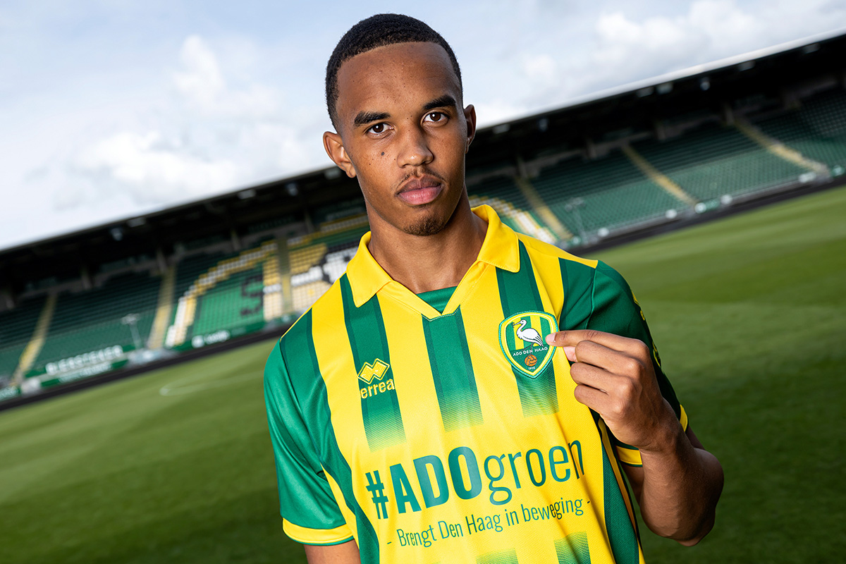 Ondertekening *Jesse Bal* of ADO Den Haag