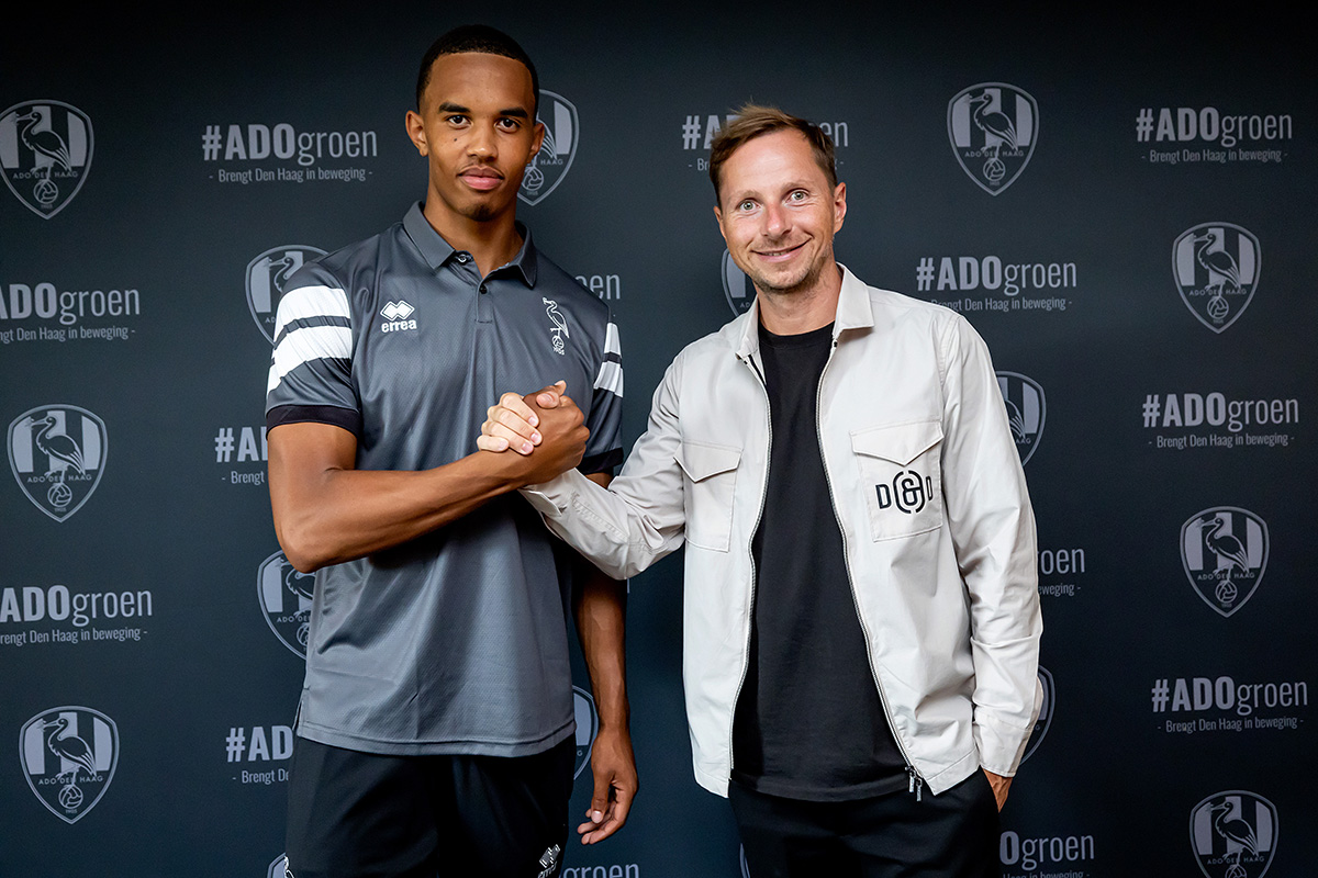 Ondertekening *Jesse Bal* of ADO Den Haag