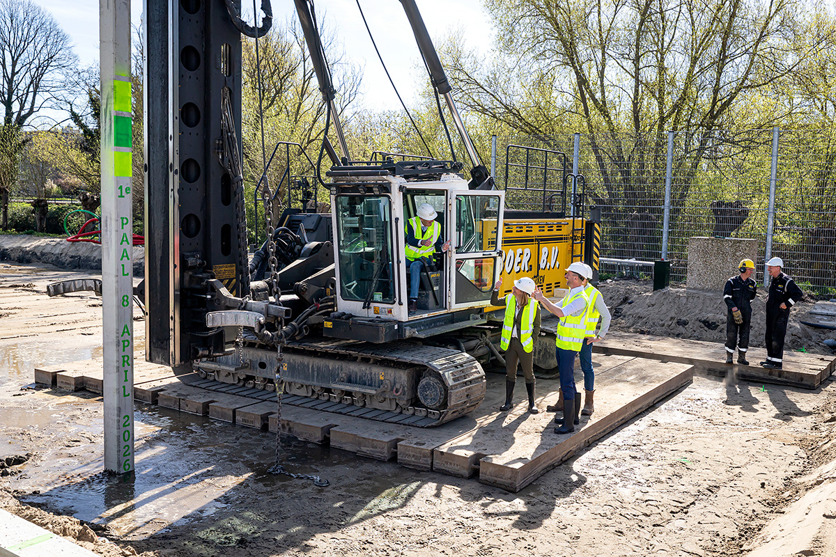 Eerste paal Zuiderpark